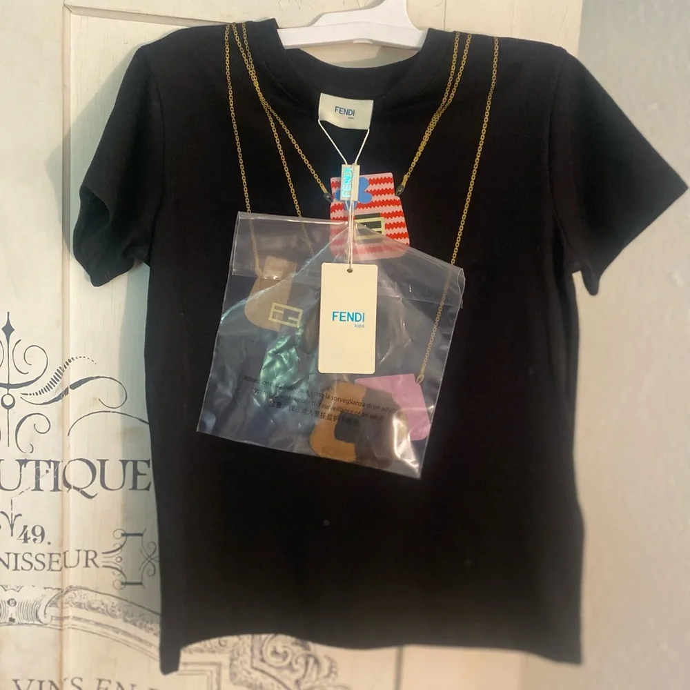 NWT Guaranteed Authentic Fendi Girl’s Handbag T-Shirt w/Authenti Mini Purse - Picture 2 of 16